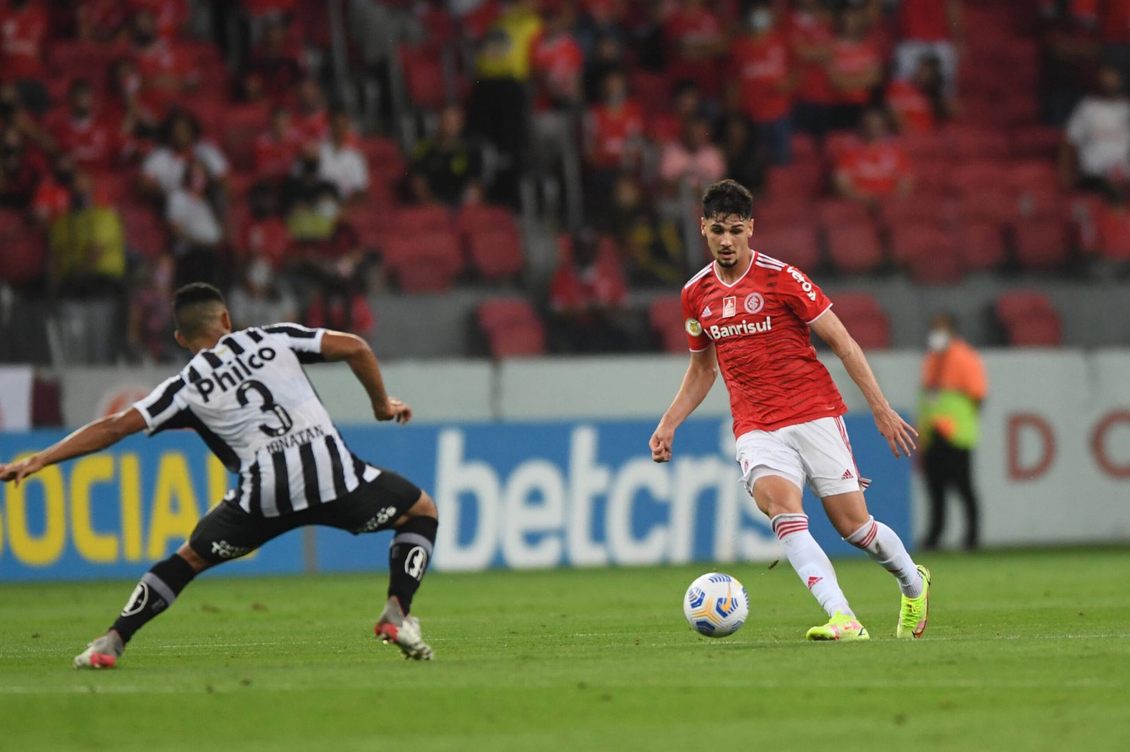 Inter x São Paulo: acompanhe os lances do jogo pelo Brasileirão