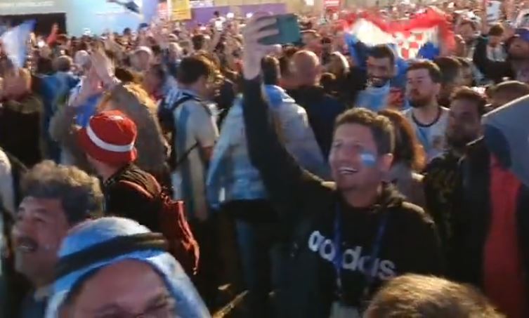 Holanda x Argentina: fotos da torcida e do jogo pela Copa do Mundo