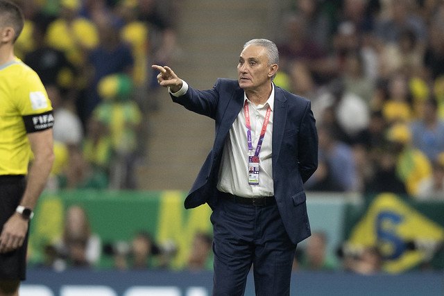 Tite fecha último treino e esconde escalação do Brasil contra a Croácia