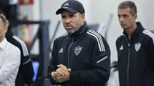 Voz do Galo - Hoje o #Galo vai reencontrar o técnico Eduardo Coudet na  partida contra o Inter, às 21h, no Estádio Beira Rio.