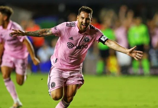 Veja os vencedores do Bola de Ouro 2023; Messi ganha pela oitava