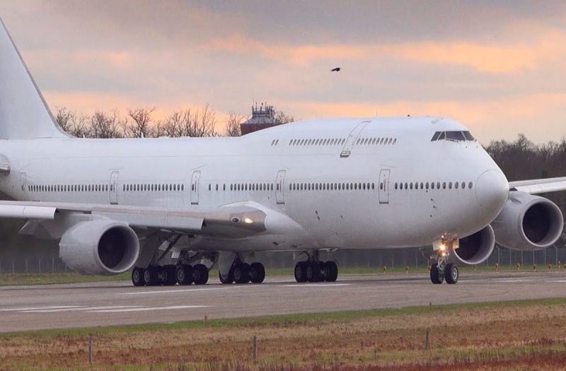 Boeing vai aposentar o clássico jumbo 747; modelo famoso transformou  viagens aéreas nas últimas décadas - TV Pampa